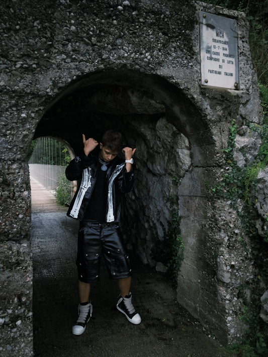 SCD DOORS- Leather Jorts (Parleranno i Vestiti)